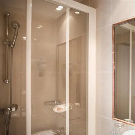 Szálloda Acacias Etoile 3*