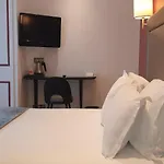 Hotel Acacias Etoile 3*