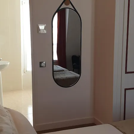 Acacias Etoile 3* Париж