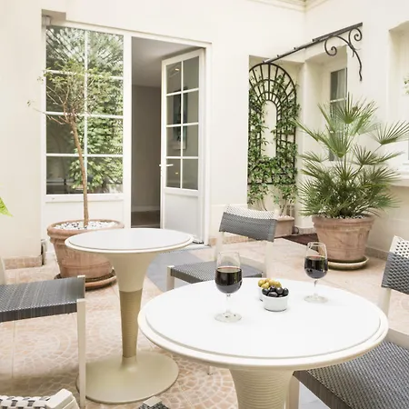 Hotel Acacias Etoile