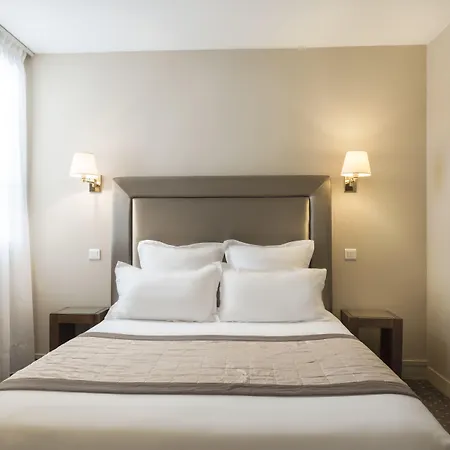 Acacias Etoile Hotel