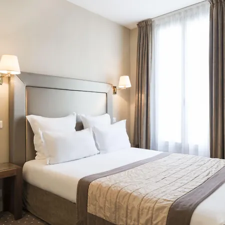 Acacias Etoile Hotel