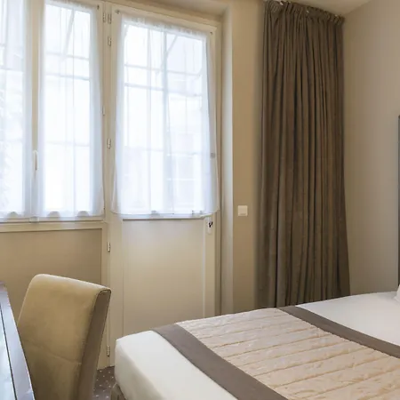 Hotel Acacias Etoile