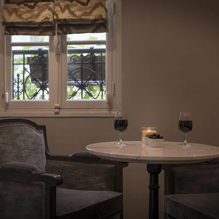 Hotel Acacias Etoile