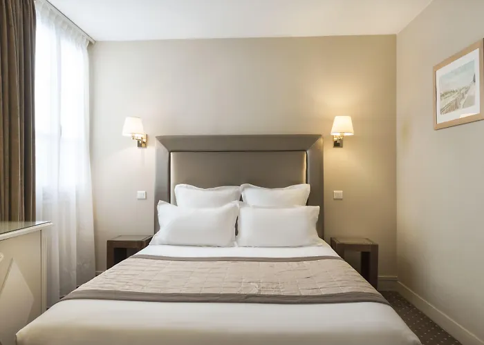 Acacias Etoile Hotel