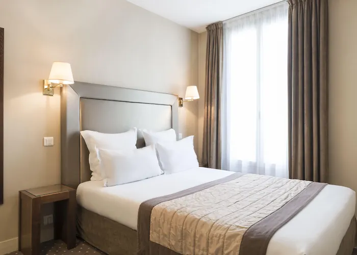 Acacias Etoile Hotel