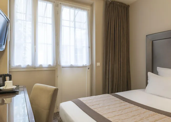 Hotel Acacias Etoile