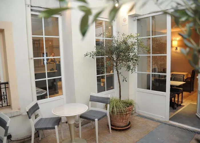 Acacias Etoile 3* Parigi