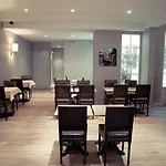 Acacias Etoile Szálloda 3*